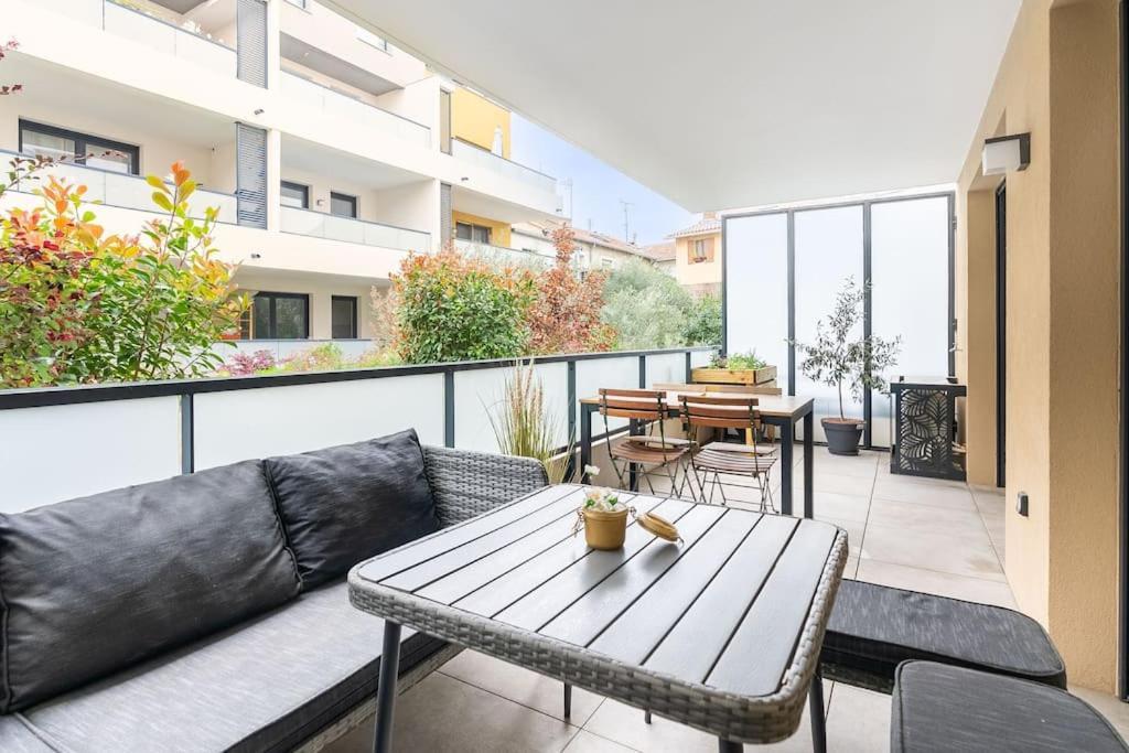 Le Barcelone, Beau T2, Clim, Terrasse,Centre Ville Montpellier Buitenkant foto
